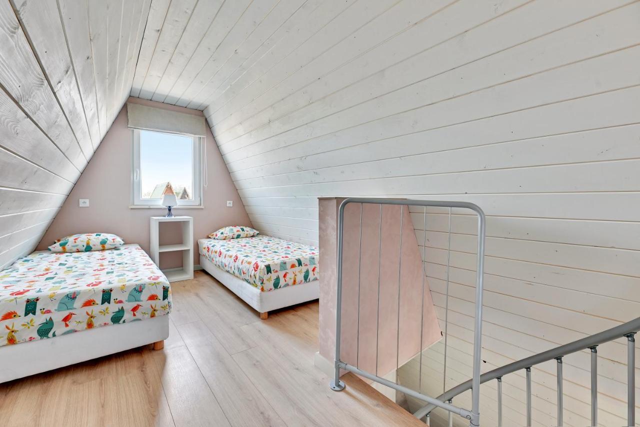 Soul Camp Nowecin Villa Леба Екстериор снимка