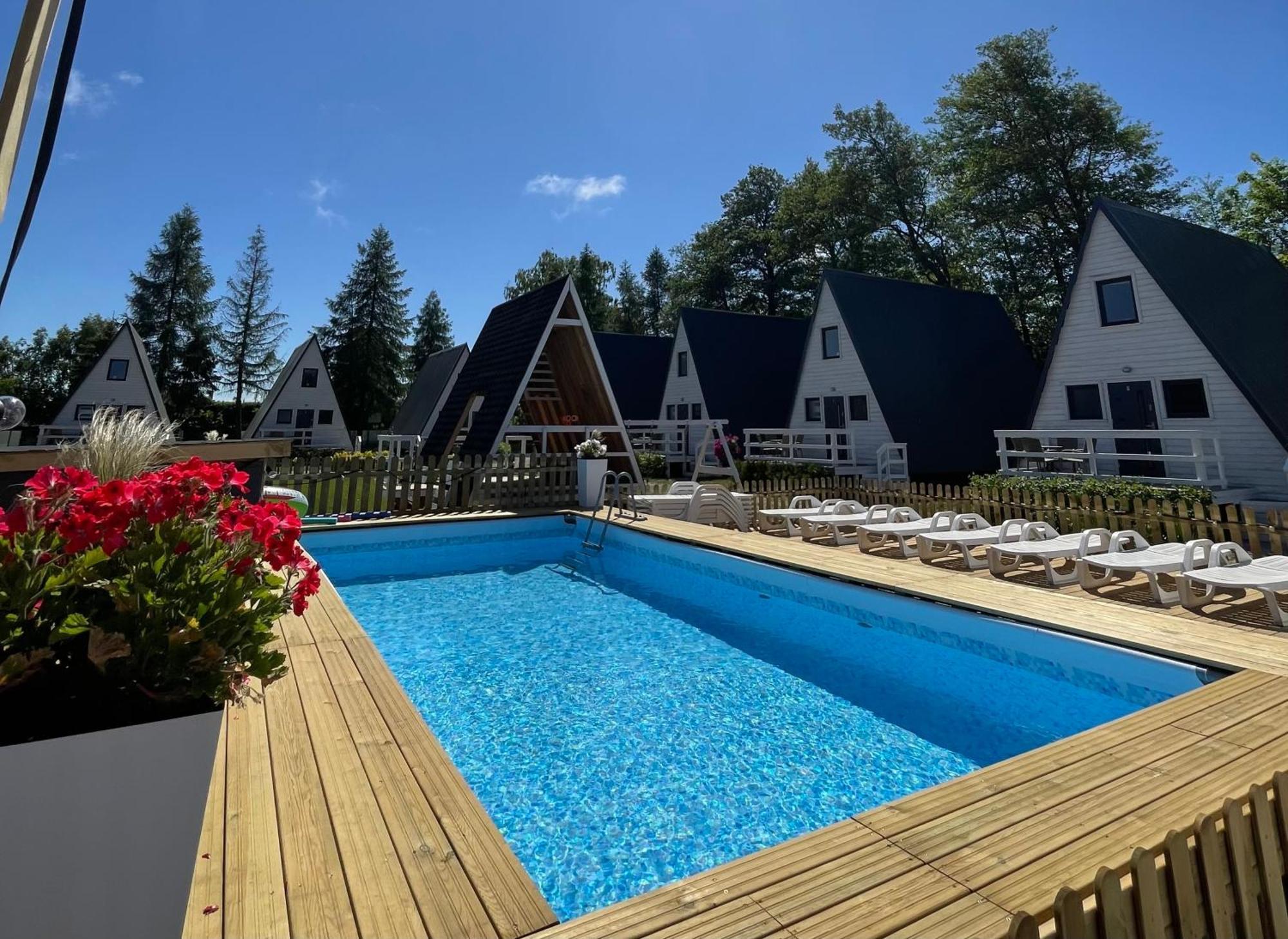Soul Camp Nowecin Villa Леба Екстериор снимка